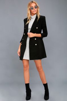 Captain's Blog Black Double-Breasted Coat Trendy Work Outfit, Trendy Outerwear, Hip Clothes, Chic Blazer, Professional Outfits Women, Trendy Jackets, Military Coat, Her Closet, Popular Outfits