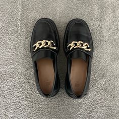 H&M Chunky Loafers Never Worn! Size 37 (Fits A 6.5 - 7) Chunky Loafers, H&m Shoes, Flat Shoes Women, Loafer Flats, H&m, Loafers, Size 7, Women Shoes, Women Shopping