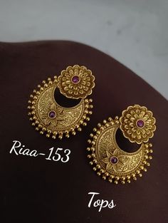 Jewelry Design Necklace Gold, Chandbali Earrings Gold, Silver Anklets Designs, Gold Jhumka, Gold Tops, Simple Gold Earrings, Delicate Gold Jewelry, Gold Jewels Design