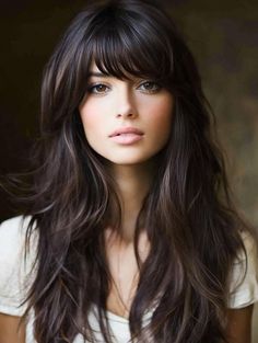 Discover Stunning Long Layered Hair with Bangs Ideas: Transform Your Look with These Trendy Styles Layered Hair With Wavy Hair, Shoulder Length Hair With Curtain Fringe, Long Hair Layers Side Bangs, Long Layered Hair Bangs, Long Ponytail With Bangs, Long Hair With Side Swept Bangs, Long Hair Layers With Bangs, Layered Bangs Long Hair, Long Brunette Hair With Bangs