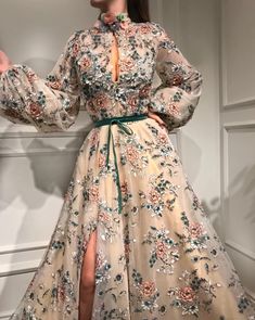 Boho Moccasin Gown | Teuta Matoshi Couture Dior, Teuta Matoshi, Outfit Chic, Long Sleeve Evening Dresses, فستان سهرة, Beauty Dress, Floral Dresses, Gorgeous Gowns, Beautiful Gowns