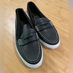 Comfortable Nautical Loafer In Black Leather And Suede Finish. Like New, Never Worn, Bought Them Too Small. Cole Haan Shoes, Cole Haan, Flat Shoes Women, Loafer Flats, Nautical, Black Leather, Loafers, Like New, Size 10