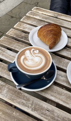 croissant coffee mocha breakfast Coffee Board, Mocha Coffee, Coffee Dates, Breakfast Time, Great Coffee, Couple Cartoon