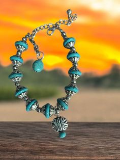 Southwest inspired bracelet with howlite beads that look like turquoise beads.  It's adjustable from size 7.5 to 9. Turquoise Beads, Favorite Jewelry, Wedding Gifts, Beauty Book, Jewelry Bracelets, That Look, Accessory Gift, Beaded Bracelets, Size 7