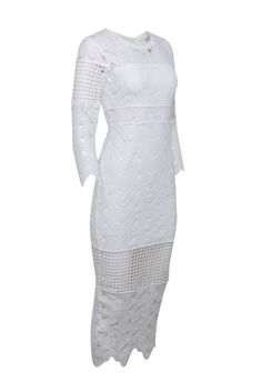 Make a statement without saying a word in this delicate dress from Premonition. This elegant garment features intricate crochet detailing throughout with a classic scoop neckline. The form-fitting bodice and skirt will make you the center of attention at any event making this ideal to pair with summer-style heels and a chic wicker clutch. Size 2 Shell 100% Polyester Lining 95% Rayon 5% Spandex Long scalloped sleeves Split back Key-hole w/ button closure Center back zipper w/ hook-and-eye closure Wicker Clutch, Delicate Dress, Scalloped Sleeves, French Girl Chic, Intricate Crochet, Chic Shop, Center Of Attention, Buy Shoes Online, Sleeve Maxi Dress