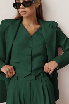 Green Suit Women Wedding, Lesbian Wedding Outfits Guest, Dark Green Suit For Women, Wedding Guest Suit Women, Wedding Guest Suit, Green Suit Women, Lesbian Wedding Outfits, Rehearsal Dinner Party, Wedding Guest Suits