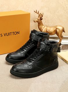 ��PRODUCT DETAILS��Includes Shipping bags, dustbag sleeper, care manual, booklet, tag. Black Sneakers Women, Luxury Sneakers, Black High Tops, Sneaker Men, Exclusive Bag, Black Sneaker, Vuitton Handbags, Louis Vuitton Handbags, Luxury Shoes