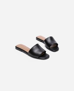 Mouna Leather Black – Flattered South Of Spain, Naturalizer Shoes, Black Leather Sandals, Footwear Collection, Clean Shoes, Goat Leather, Fall Shoes, Bags And Accessories, Pink Leather