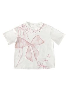 This charming white T-shirt features a sophisticated lace bowknot in a delicate pink hue, adding a touch of elegance to your outfit. The lace-up detail enhances the overall aesthetic, making this piece a perfect blend of style and grace. Garment Size SizeS-MM-LFull Length6570Bust112116Shoulders5354Sleeve Length2222.5 Black Waist Belt, Black And White Heart, Tie Design, Reasons To Smile, Style And Grace, Star Studs, Girly Fashion, Pink Lace, White T Shirt