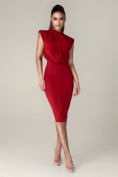 Enjoy a touch of the dramatic with this beautiful Maxine midi dress, made from crepe fabric in a timeless style and shape. Falls below the knee and the internal layer of the dress is lined in soft and very smooth texture lining. you can go braless if you wish or you can fit a bra under if you'd prefer. - Lining: Fully Lined- Made from: Crepe fabric and Chiffon fabric- Full length: Approx. 44 inches- Stretch Type: Stretchy- Care: Gentle Dry Clean Only- Model Measurement: Model is 5 ft 8 and wears Red Formal Dresses For Women, Ladies Spring Outfits, Red Business Dress, Red Dress Outfit Classy, Glamorous Gold Mini Dress For Holiday Party, Red Dress Classy Elegant Midi, Feminine Red Mini Dress For Evening, Boss Lady Outfit Business, Business Attire For Women