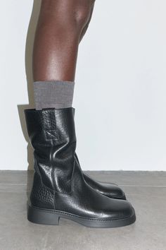 Aron Black Boots | Miista Europe | Made in Portugal Miista Shoes Outfit, Black Square Toe Boots Outfit, Miista Boot, Square Toe Boots Outfit, Miista Boots, Black Square Toe Boots, Suede Boots Outfit, Clothe Styles, Black Short Boots