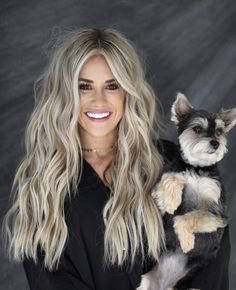 Blonde Hair Color With Extensions, Full Head Blonde Highlights Long Hair, Balayage Hair Blonde With Extensions, Long Blonde Color Ideas, Hair Extensions Blonde And Brown, Brown To Blonde Extensions, Wavy Extensions Before And After, Money Piece Hair Ponytail, Shadow Root Blonde Extensions