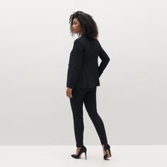 Introducing your new favorite pant, our women's black tuxedo pants! Whether you are walking down the aisle or down a red carpet, you will forget what that you're in black-tie attire and carry yourself with confidence all night long. Pair our women's black tuxedo pants with sneakers or a stiletto heel and hit the town. Black Tuxedo Jacket, Dress Alternative, Black Tie Attire, Classic Tailoring, Tuxedo Women, Outfits Wedding, Dog Suit, Blazer Women, Tuxedo Pants