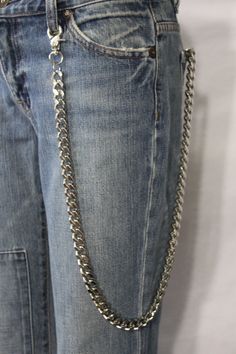 New Long Fashion Wallet Chain - thick chunky Strong chains metal - trucker biker  Strong Strand Basic Classic Fashion Wallet Chain - Cool Western Premium Special Item Casual Style Condition:  Brand new Color:  Silver Length: 31"  Introducing our New Long Fashion Wallet Chain, a bold and robust accessory designed to elevate your biker or casual style with its thick and chunky design. Crafted with durability and style in mind, this wallet chain features heavy-duty metal construction and long, chun Silver Wallet, Wallet Chains, Biker Aesthetic, Unique Wallets, Biker Wallet, Rugged Look, Rock Punk, Cow Boy, Biker Style