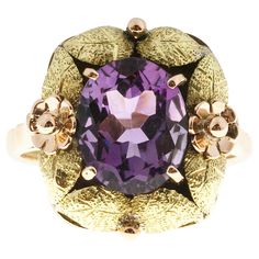 Vintage Victorian Amethyst 18k rose and green gold flower textured Ring. Circa 1890 – 1900. 1 oval natural Amethyst, approx. total weight 3.20cts, 11 x 9mm Size 8.25 and sizeable 18k rose and green gold Stamped: 18k 7.7 grams Width at top: 18mm Height at top: 10mm Width at bottom: 10mm Flower Gold Ring, Pink Gold Rings, Art Deco Jewelry Vintage, Rose Gold Texture, Antique Wedding Bands, Filigree Ring Gold, Diamond Sapphire Engagement Ring, Antique Engagement Rings Vintage, Vintage Sapphire