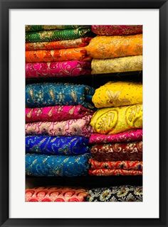 Zoom Delhi Market, Sari Shop, Old Delhi, Indian Colours, Abstract City, Talavera Pottery, Framing Photography, Sari Fabric, Fabulous Fabrics