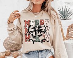 Christmas Shirt Design Ideas, Shirts For Women Graphic, Personalized Christmas Shirts, Christmas Apparel, Diy Shirts, Cute Christmas Shirts, Merry Christmas Shirts, Shirt Png, Diy Shirt