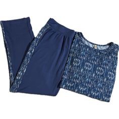 Wrap Yourself In The Comfort Of This Retreat Pajama Set. The Blue Patterned Top And Solid Pants Create A Harmonious Blend, Making Bedtime Stylish And Cozy. Two-Piece Set Elastic Waistband Soft And Stretchy Fabric Blue Patterned Top Solid Blue Pants 95% Polyester, 5% Spandex Features: Fall, Spring, Winter Polyester, Tribal Made In China Machine Washable Size: Womens L Condition: New Without Tags Grit_n_grace_ Blue Sleepwear Long Pants For Loungewear, Blue Long Pants Sleepwear For Loungewear, Blue Sets For Relaxation In Spring, Blue Sleepwear Sets With Long Pants, Blue Sleep Pants For Spring, Blue Relaxed Fit Sleepwear With Elastic Waistband, Blue Spring Sleep Pants, Casual Blue Sets For Pajama Party, Blue Lounging Sets With Long Pants