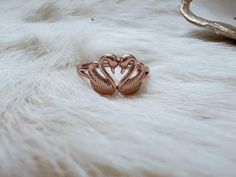 🦢  This gorgeous swan ring is truly one of a kind.  Rose gold in color and also stainless steel. the ring is resizable so it fits to most sizes! This piece makes for a wonderful gift for yourself or a loved one. 🌹 Swans symbolize so many beautiful things on its own. Swans symbolize purity, healing, elegance, soulmates, love and truth. Swans also connect to Venusian energy and the Greek goddess Aphrodite 🌹 Venusian Energy, Aphrodite Jewelry, Greek Goddess Aphrodite, Swan Ring, Venus Jewelry, Swan Jewelry, Goddess Aphrodite, Gold Swan, Feminine Jewelry