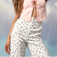 Some Perfect Pieces Become Forever Favorites, And We're Willing To Bet The Lulus Everyday Personality Ivory Floral Print Twill High Rise Pants Will Claim That Title! Sturdy Cotton Twill Features An Adorable Floral Print As It Shapes These Daily-Wearer Pants That Have A Perfect High Waist, Belt Loops, And A Hidden Zip Fly With A Top Button Closure. Front Diagonal Pockets And Back Patch Pockets Add Plenty Of Room For All Your Essentials, With Wide Legs That Finish At Ankle-Length Hems. 100% Cotton Lulu Pants, High Rise Pants, Wide Legs, Pants Color, Waist Belt, Ankle Length, Cotton Twill, Pant Jumpsuit, High Waist