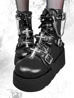 Gothic Lace-up Platform Boots For Cosplay, Gothic Lace-up Boots For Concert, Black Gothic Boots For Cosplay, Punk Style Black Boots For Cosplay, Black Alternative Style Boots, Alternative Style Black Boots, Alternative Black Boots For Alternative Fashion, Black Emo Boots For Concert, Black Grunge Boots For Cosplay