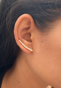 For Ready-to-ship items search here, https://etsy.me/39BDvMS Ear Climber Earrings / Earrings Gift for Women / Statement Earrings / Bridesmaid Gift / Diamond Earrings Features - Ready to Ship - Materials: Sterling Silver 925 - Color: Yellow Gold Plated, Rose Gold Plated and Silver - Gemstone: Cubic Zircon - Listing price is for 1 pair of earrings - Layaway Plan Available - SKU: UR-E41 Feel free to contact me with any questions or requests. :) IMPORTANT NOTE: UK, France, and International customer Dainty Single Ear Climber For Parties, Dainty Ear Climbers For Party, Dainty Ear Climbers For Parties, Ear Climber Earrings, Ear Climbers Earrings, Ear Climber, Ear Climbers, Earrings Bridesmaid, Climber Earrings