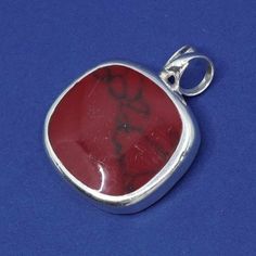 Vintage sterling silver handmade pendant, 925 w/ round red jasper inlay, stamped 925 Mexico ATI Silver Gift Wrap, Stone Inlay, Red Jasper, Cross Charms, Silver Gifts, Silver Filigree, Handmade Pendants, Cross Pendant, Vintage Sterling Silver