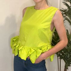 Nwt | Entro | Lime Green Cropped Blouse With Ruffle Detail Size Medium And Photographed In The Listing. Green Ruffled Party Top, Sleeveless Blouse For Spring Party, Green Ruffled Tops For Summer, Yellow Party Blouse For Spring, Yellow Spring Party Blouse, Yellow Sleeveless Top With Ruffles, Lime Green Sleeveless Summer Tops, Sleeveless Lime Green Tops For Summer, Green Ruffled Tops For Day Out