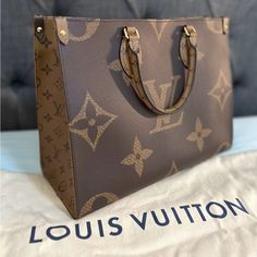 Authentic Lv Onthego Mm Reverse Monogram Flawless Inside And Out! Kindly Check All The Pics For Authenticity And Inclusions Comes With Its Own Box And Dust Bag. Lv Onthego, Onthego Mm, Louie Vuitton, Louis Vuitton Bags, Travel Bags, Louis Vuitton Bag, Dust Bag, Bag Lady, Louis Vuitton