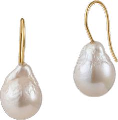 Elegant Teardrop Briolette Earrings With Pearl Drop, Classic Drop Pearl Earring, Classic Single Drop Pearl Earring, Single Pear-shaped Pearl Earring For Formal Occasions, Formal Single Pear-shaped Pearl Earring, Classic Baroque Pearl Earrings For Formal Occasions, Classic Single Pear-shaped Pearl Earring, Yellow Gold Teardrop Pearl Earrings For Party, Classic Briolette Pearl Earrings