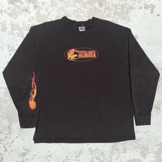 Amazing fade on this t-shirt. I’m the original owner. No major flaws at all. Worn to perfection. Vintage 1999 METALLICA Band T-shirt size XL 100% cotton long sleeve. Shipped with USPS First Class. Vintage Baggy Shirts, Long Sleeve Band Shirt, Black Long Sleeve T-shirt 90s Style, 90s Graphic Print Long Sleeve T-shirt, 90s Long Sleeve Graphic T-shirt, Vintage Band Tshirt, Y2k Long Sleeve Screen Print T-shirt, Y2k Long Sleeve T-shirt With Screen Print, Long Sleeve Y2k T-shirt With Screen Print