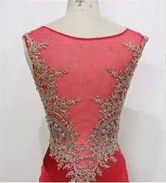 The gold embroidery contrasting on this red evening dress really adds to the overall design. Red Evening Dress, Evening Gowns Elegant, Pageant Gowns, Gold Embroidery, Fashion Website, Color Contrast, A Color, The Gold, Red And Gold