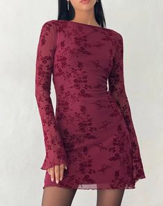 Botanical Flower Maroon Mini Dress | Sevila – motelrocks-com-us Casual Christmas Dress, Red Dress Fall Outfit, Long Sleeve Wedding Guest Dress Winter, Fall Wedding Outfit Guest, Maroon Dress Outfit, Maroon Outfits, Winter Wedding Guest Outfits, Winter Wedding Dress Guest, Wedding Guest Dress Winter