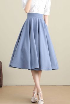 Tea Length Skirt Outfit, Navy Skirt Outfit, Long Linen Skirt, Midi Circle Skirt, Light Blue Skirts, The Flare, Maxi Skirt Style, Modesty Outfits, Midi Flare Skirt