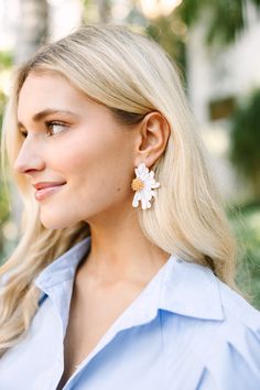 These half flower earrings could not be more adorable! They are the perfect earrings for spring! They are going to style well with eveything! Chic White Flower Drop Earrings, Chic White Flower-shaped Earrings, Chic Spring Jewelry With Flower Charm, Handmade Floral Drop Earrings For Spring, Spring White Jewelry With Matching Earrings, Spring Jewelry With 3d Flowers, White Jewelry With Matching Earrings For Spring, White Feminine Everyday Earrings, Feminine White Everyday Earrings