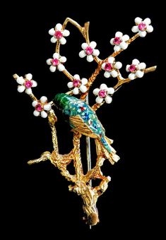 BEAUTIFUL VINTAGE 18K GOLD & ENAMEL PARROTT JEWELED BRANCH PIN BACK BROOCH Antique Collectables, Bird Jewelry, Brooch Jewelry, Shipping Company, Gold Enamel, Pin Backs, Monday Friday, Vintage Watches, The Weekend