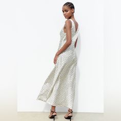 Nwt. Zara White/Black Satin Effect Polka Dot Slip Midi Dress With V-Neckline, Side Zipper Closure. Size M. Ref. 6962/022. Pit To Pit 17,5" Flat, Waist 15", Length 56". 1032. Chic A-line Polka Dot Dress, Chic Polka Dot Maxi Dress For Evening, Elegant Sleeveless Polka Dot Maxi Dress, Chic Polka Dot Evening Dress, Chic Evening Dresses In Polka Dot, Polka Dot Maxi Length Evening Dress, Sleeveless Polka Dot Midi Dress For Evening, Elegant Polka Dot Maxi Dress For Summer, Polka Dot Evening Dress For Spring