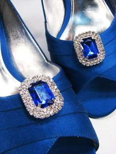 Blue Rhinestone Wedding Shoes, Blue Rhinestone Wedding Shoes For Formal Occasions, Blue Wedding Shoes With Rhinestones, Blue Rhinestone Wedding Heels, Elegant Blue Wedding Shoes With Crystals, Star Ethereal, Sparkly Shoes, Big Collar, Shoe Insoles