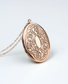 Rose Gold Locket, Gold Locket Necklace, Floral Pendant Necklace, Valentine Anniversary, Antique Gold Jewelry, Photo Pendant, Gold Locket, Rose Pendant, Rose Gold Chain