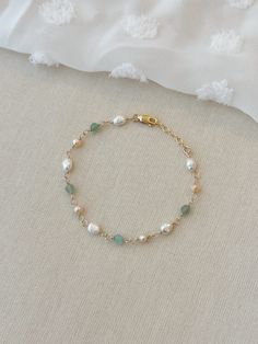 Pearl Gemstone Bracelet, 14K Gold Filled Gemstone Bracelet, Delicate Green Aventurine and Pink Pearl Bracelet, Womens Pearl Bracelet - Etsy UK Pearl Bracelet Making, Pearl Beads Bracelet Ideas, Diy Pearl Bracelet Ideas, Green Aventurine Jewelry, Pink Pearl Bracelet, Pearl Bracelet Gold, Green Beaded Bracelets, Handmade Gemstone Jewelry, Pearl Necklace Designs