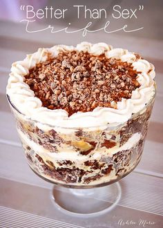 this "better than sex" trifle is a delicious make ahead dessert that everyone loves Snickers Dessert, Cheesecake Brownie, Make Ahead Desserts, Dessert Dips, Oreo Dessert