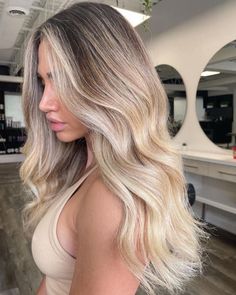 Blonde Hair With Roots, Blond Balayage, Dyed Blonde Hair, Balayage Blonde, Honey Blonde Hair