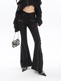 Eline Solid Color Black Metal Multi-Zipper Slim Flared High Waist Pants are perfect for the summer of 2023. Available in sizes S, M, and L, these trousers feature a natural waist height, regular thickness, and long length. Crafted from 100% other materials, these trousers are sure to be a stylish addition to any wardrobe. SIZE Length Waistline Hip Thigh S 103 68 90 44 M 104 70 94 45 L 105 72 98 46 Size: S M L Women`s trouser waist height: natural waist Color classification: Black Year Season: Su Harajuku 90s, Spring Outfits For School, 2000s Clothes, High Waist Pants, Alt Fashion, Dress Suits, Waist Pants, Flare Pants, Long Length