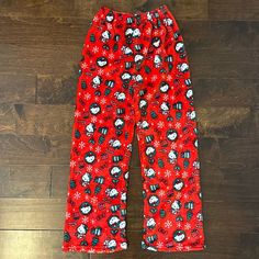 Super Cute And Very Soft Hello Kitty Pajama Pants In A Christmas Theme. Brand New And Never Worn, Without Tags. Size: Os (Would Likely Best Fit A Womens Small Or A Kids Xl/Xxl, Please Check Measurements To Ensure Appropriate Fit) Approximate Measurements: Waist (Unstretched): 12” Waist (Stretched): 15” Inseam: 27” Christmas Bedtime Long Bottoms, Casual Christmas Bedtime Pants, Cozy Bottoms For Christmas Pajama Party, Cozy Christmas Bottoms For Pajama Party, Christmas Holiday Sleepwear With Long Pants, Christmas Holiday Long Pants Sleepwear, Casual Christmas Bottoms For Sleepovers, Cozy Christmas Pajama Party Bottoms, Cozy Bottoms For Winter Sleepover