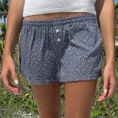 Brandy Melville Keira Floral Pajama Shorts Size Xs/S Brand New And Nwt Pajama Shorts With An Elastic Waistband And Button Down Detailing. Fabrics: 100% Polyester Measurement: 8" (20cm) Rise, 2.5" (6cm) Inseam, 26" (66cm)Waist (Stretches) Casual Sleepwear With Built-in Shorts, Summer Cotton Sleepwear With Elastic Waistband, Cotton Pajama Shorts For Summer Pajama Party, Cotton Sleepwear With Elastic Waistband Shorts, Cotton Sleepwear With Elastic Waistband, Short Length, Cotton Sleepwear With Elastic Waistband And Short Length, Summer Cotton Pajama Shorts For Pajama Party, Comfortable Pajama Shorts For Beach Season Loungewear, Comfortable Pajama Shorts For Beach Season