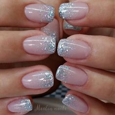 Light Colored Nails, Colored Nail Tips, Glitter Tip Nails, Nagel Design, Glitter Gradient, Valentine Nails, Gradient Nails, Get Nails, Dipped Nails