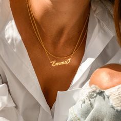 "Customizable Carrie Nameplate Necklace for Her: Personalized engraved own name necklace gift idea in sterling silver 925, gold, rose gold, 10k solid gold. The perfect gift for mom, grandma, wife, sister, best friend or yourself. ✨✨ PERSONALIZED GIFT BOXES: https://www.etsy.com/listing/1066712740/mynamenecklace-personalized-gift-box ✨ SIZE & MATERIALS ✨ Material: Sterling Silver 925, 18K Gold Plated Sterling Silver 925, 18K Rose Gold Plated Sterling Silver 925, 18K Gold Vermeil Plated Sterli Personalized Silver Name Necklace Tarnish Resistant, Silver Tarnish-resistant Name Necklace For Personalized Gift, Mother's Day Tarnish Resistant Nameplate Jewelry, Mother's Day Personalized Tarnish-resistant Necklace, Silver Tarnish Resistant Nameplate Necklace, Silver Tarnish-resistant Nameplate Necklace, Dainty Name Necklace Tarnish Resistant For Personalized Gift, Dainty Nameplate Necklace For Her, Personalized Nameplate Necklace, Tarnish Resistant