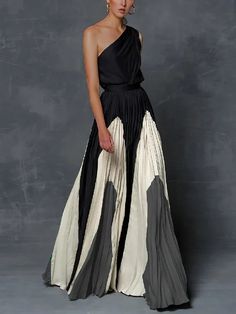 Effortlessly Alluring: One-Shoulder Maxi Dresses with Sleeveless Asymmetric Pleats and Captivating Prints Pleated Party Dress, Elegante Y Chic, Elegant Maxi Dress, A Line Prom Dresses, Mini Robes, Maxi Robes, Long Skirts, Maxi Dress Evening, Formal Dresses For Women