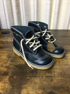 Vintage Blue Leather Boots, Retro Boots With Rubber Sole And Round Toe, Blue Leather Boots, Vintage Things, Boot Brands, Hey There, Kids Boots, Blue Leather, Kids Boys