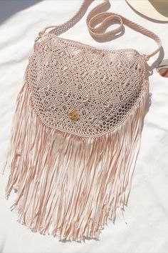 Macrame crossbody bag boho style. Handmade in Bolivia. Natural color Bohemian Beige Shoulder Bag For Beach, Bohemian Beige Crossbody Beach Bag, Bohemian Woven Shoulder Bag For Vacation, Beige Bohemian Bag With Adjustable Strap, Bohemian Summer Shoulder Bag With Adjustable Strap, Bohemian Shoulder Bag With Adjustable Strap For Summer, Bohemian Natural Beach Bag, Bohemian Beige Bag With Fringe, Bohemian Beige Shoulder Beach Bag